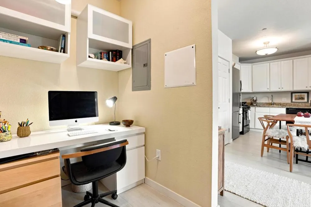1111 Ocean Street #204 Santa Cruz, CA 95060