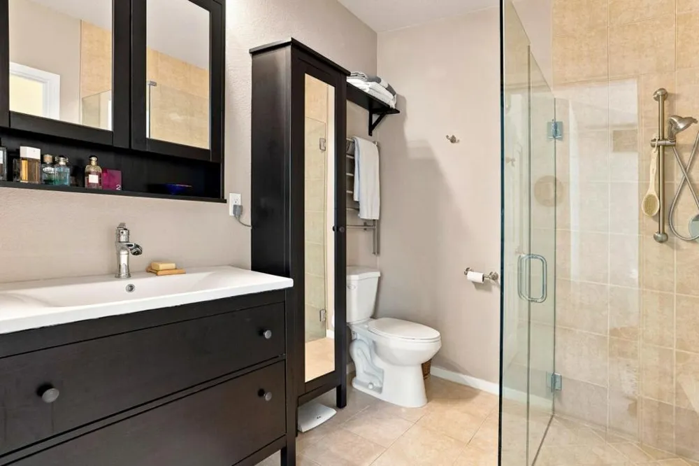 1111 Ocean Street #204 Santa Cruz, CA 95060