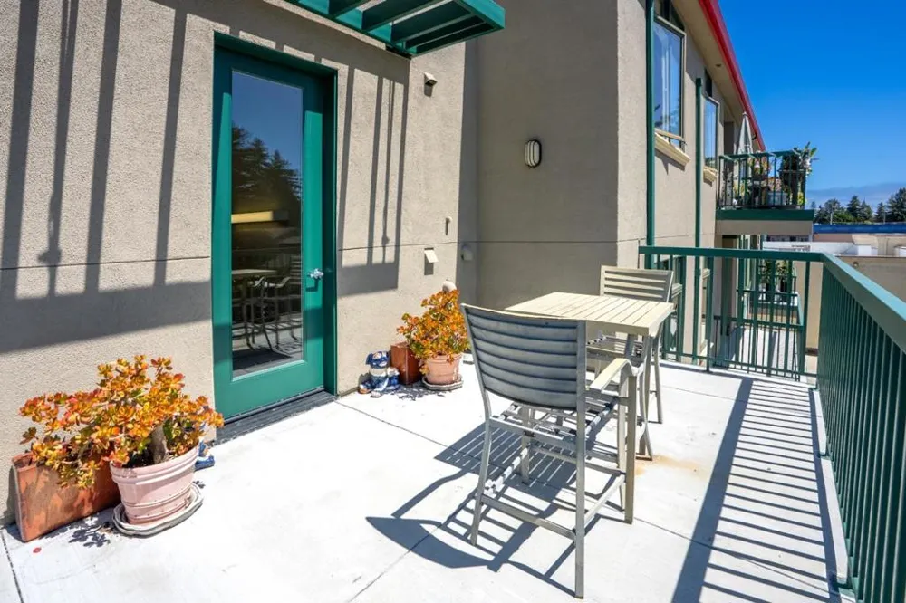 1111 Ocean Street #204 Santa Cruz, CA 95060