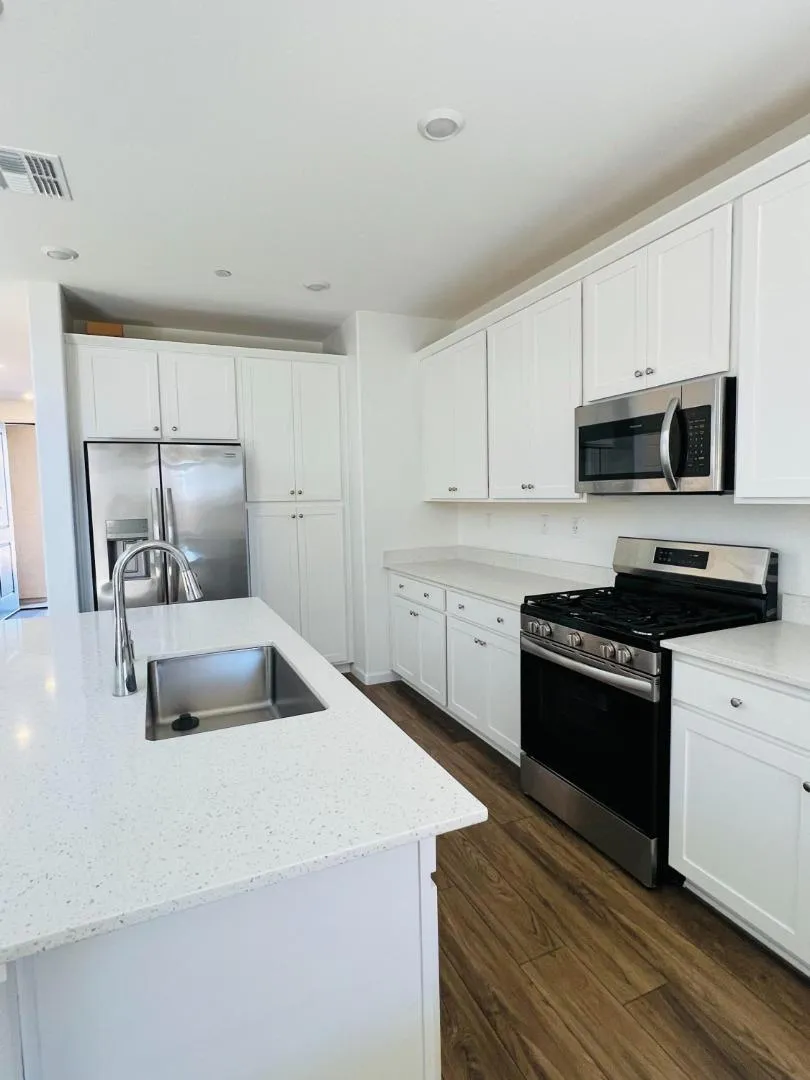 7352 Dorstone Way Sacramento, CA 95829