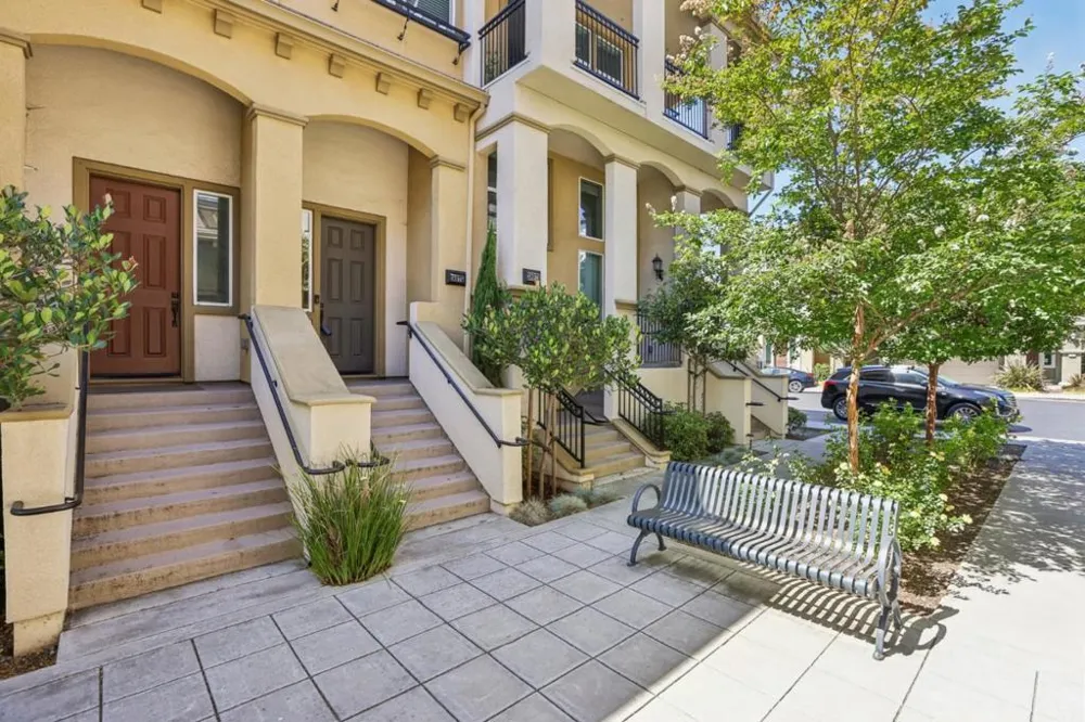 38975 Primula Terrace Newark, CA 94560