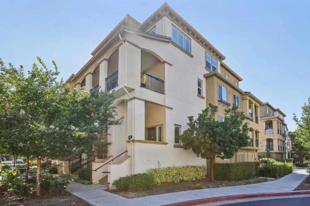 38975 Primula Terrace Newark, CA 94560