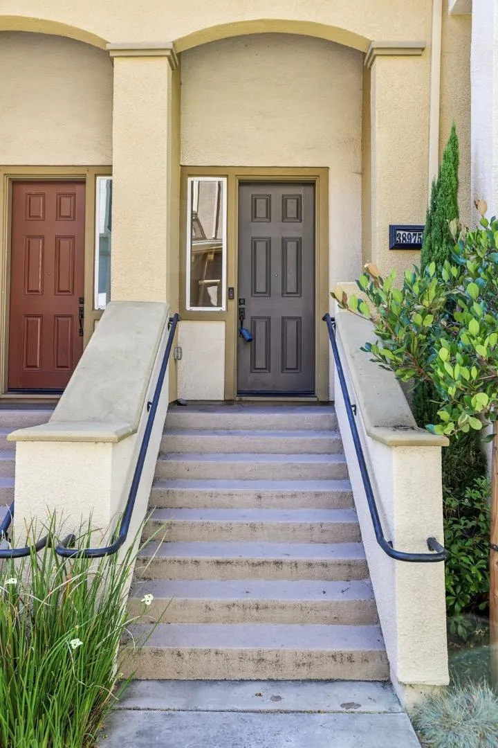 38975 Primula Terrace Newark, CA 94560