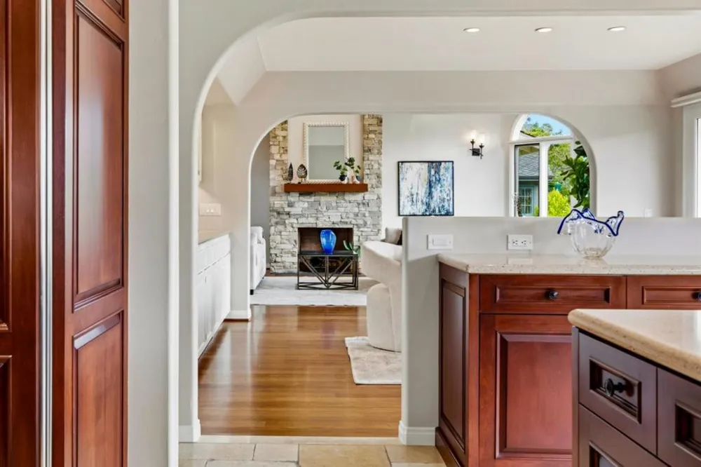7011 Valley Greens Circle Carmel, CA 93923