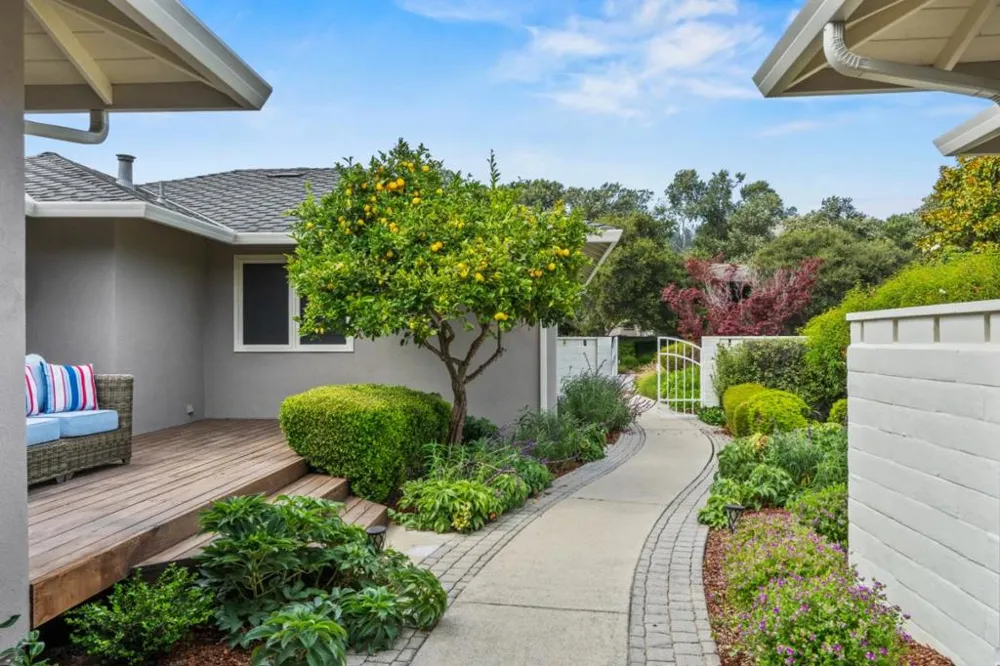 7011 Valley Greens Circle Carmel, CA 93923