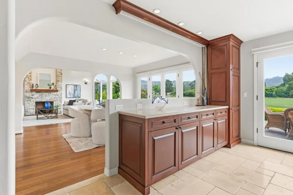 7011 Valley Greens Circle Carmel, CA 93923