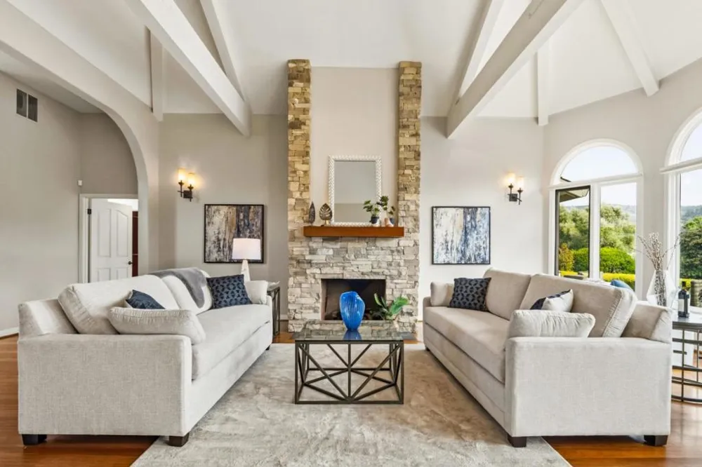 7011 Valley Greens Circle Carmel, CA 93923
