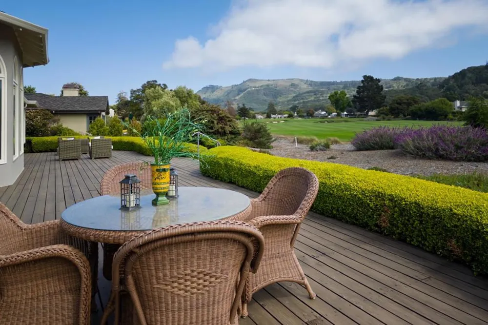 7011 Valley Greens Circle Carmel, CA 93923