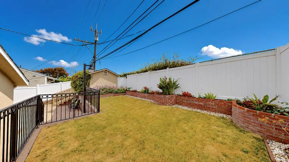 227 Rockwood Drive South San Francisco, CA 94080
