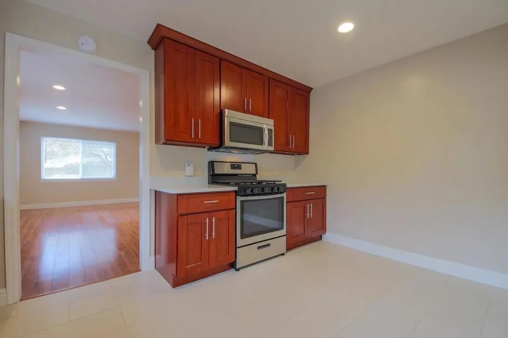 1159 Garden Street East Palo Alto, CA 94303