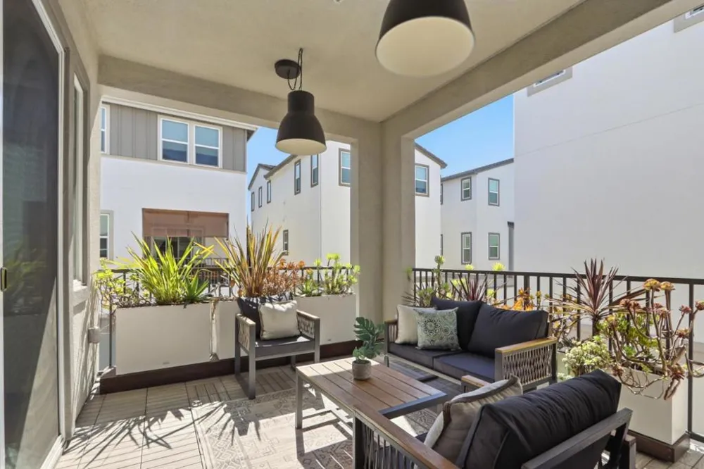 2166 Pastoral Loop San Jose, CA 95122