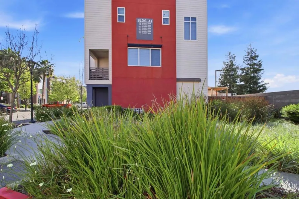 439 Ellicott Loop San Jose, CA 95123