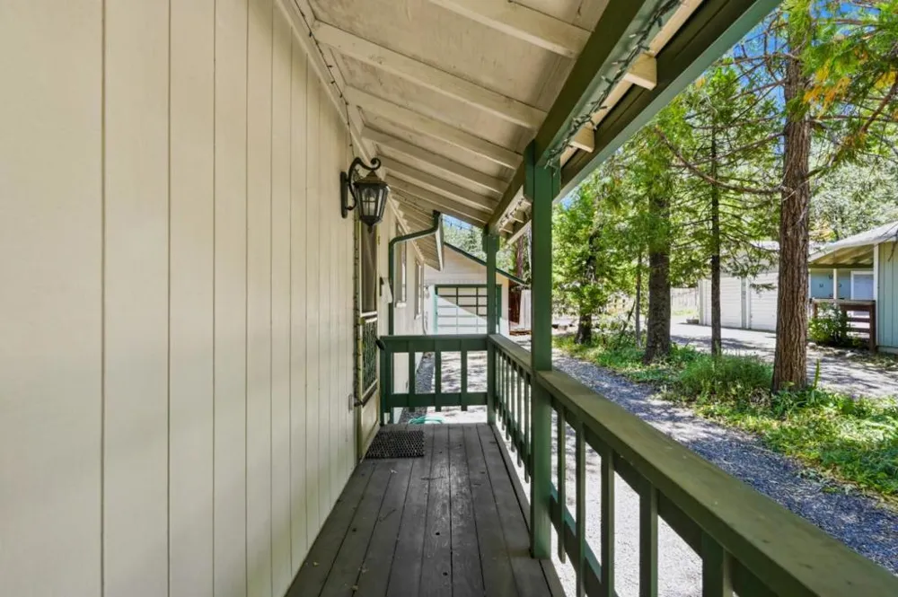 23035 Strauch Drive Twain Harte, CA 95383