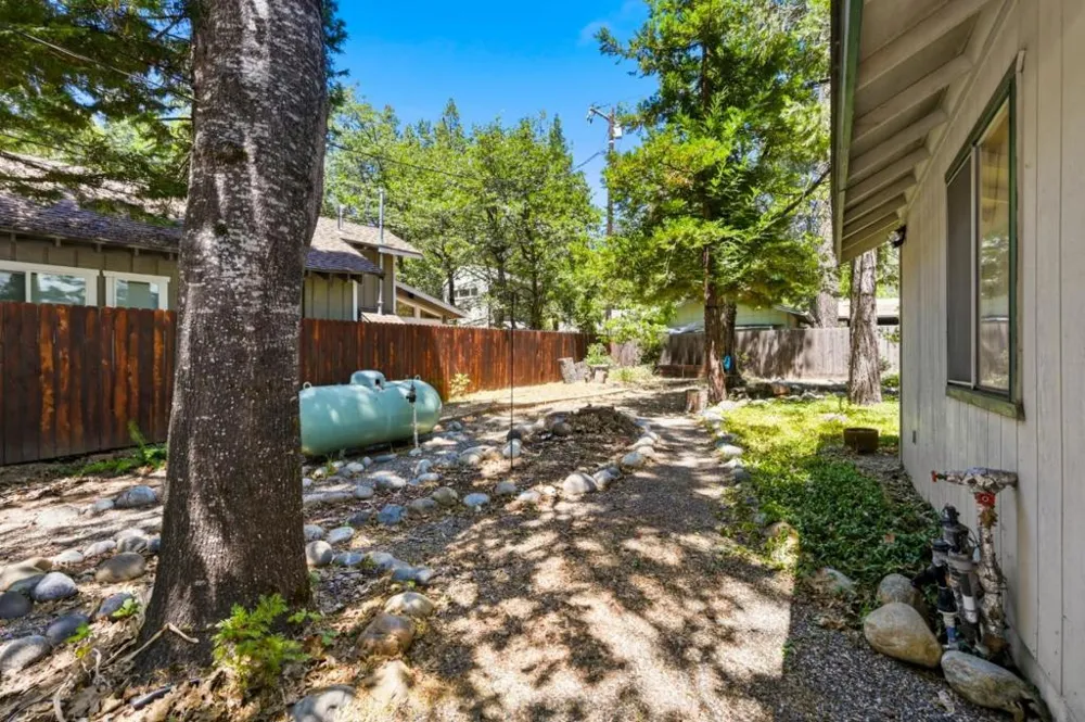 23035 Strauch Drive Twain Harte, CA 95383