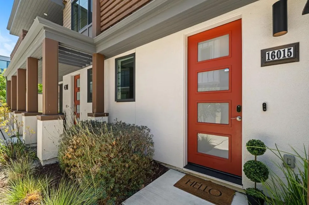 16015 Bartlett Court Los Gatos, CA 95032