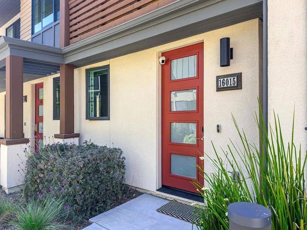 16015 Bartlett Court Los Gatos, CA 95032
