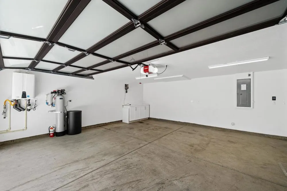 16015 Bartlett Court Los Gatos, CA 95032