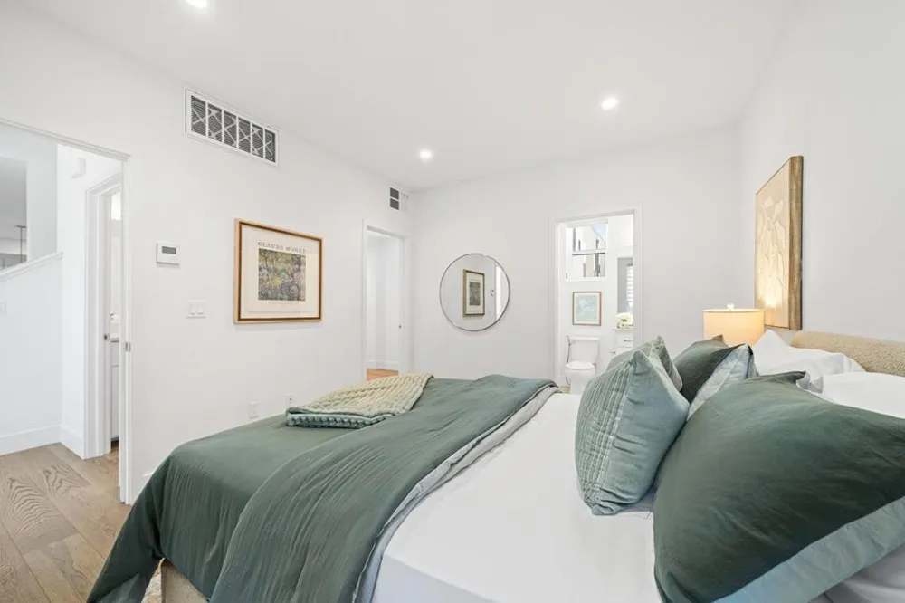 16015 Bartlett Court Los Gatos, CA 95032