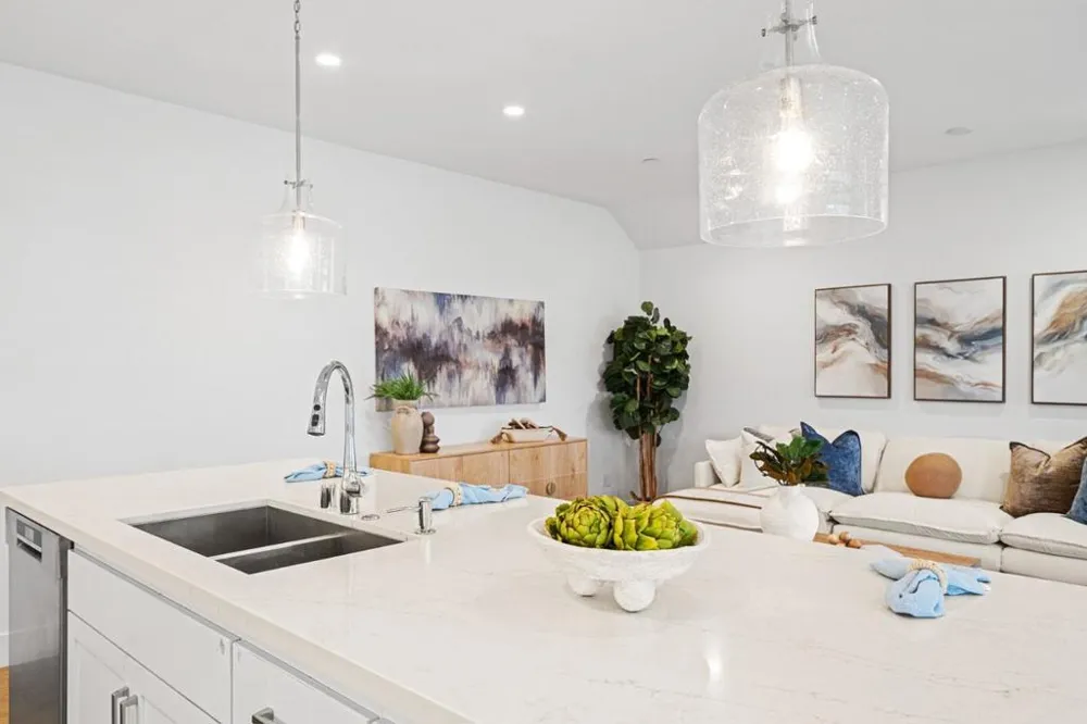 16015 Bartlett Court Los Gatos, CA 95032