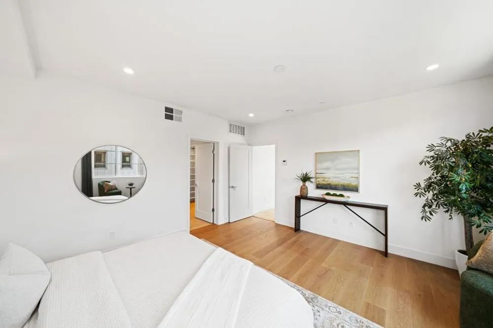 16015 Bartlett Court Los Gatos, CA 95032