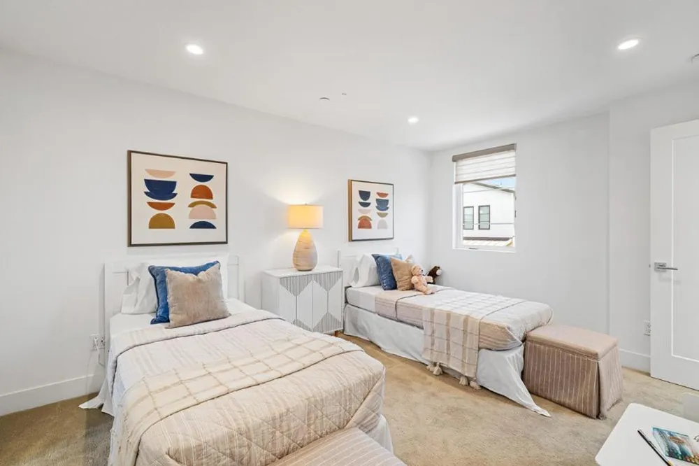 16015 Bartlett Court Los Gatos, CA 95032