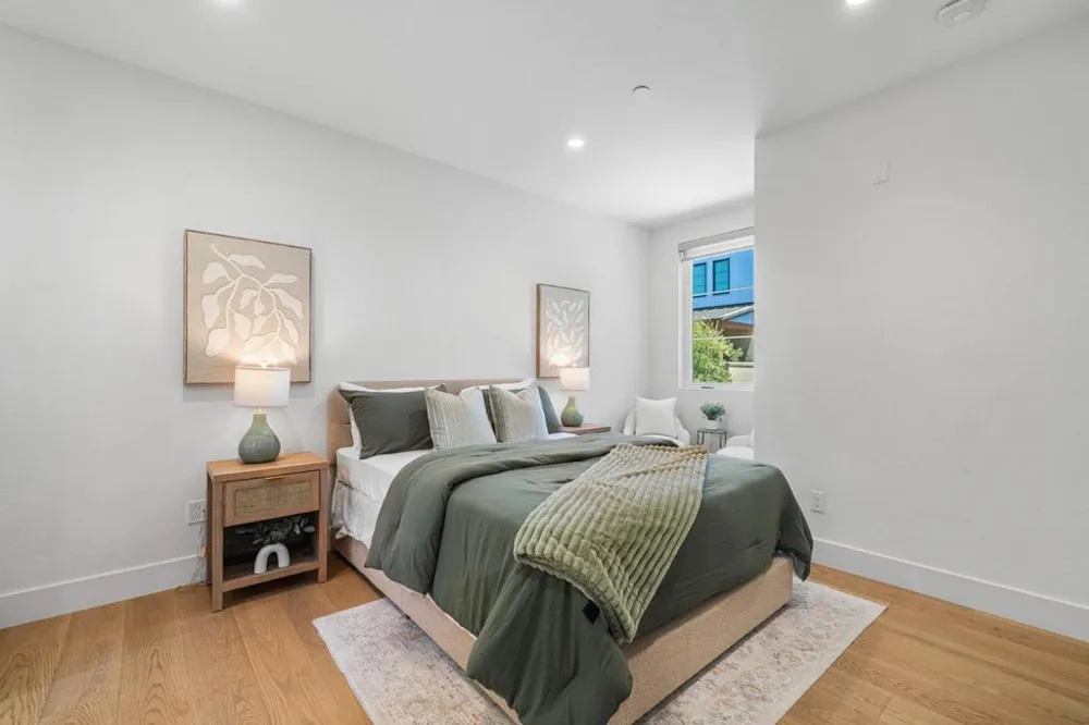 16015 Bartlett Court Los Gatos, CA 95032