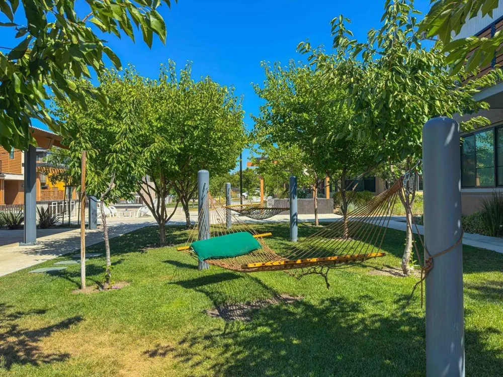 16015 Bartlett Court Los Gatos, CA 95032