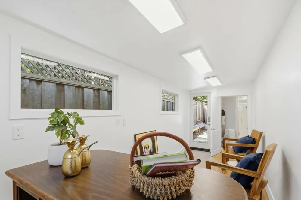 1044 Audrey Avenue Campbell, CA 95008