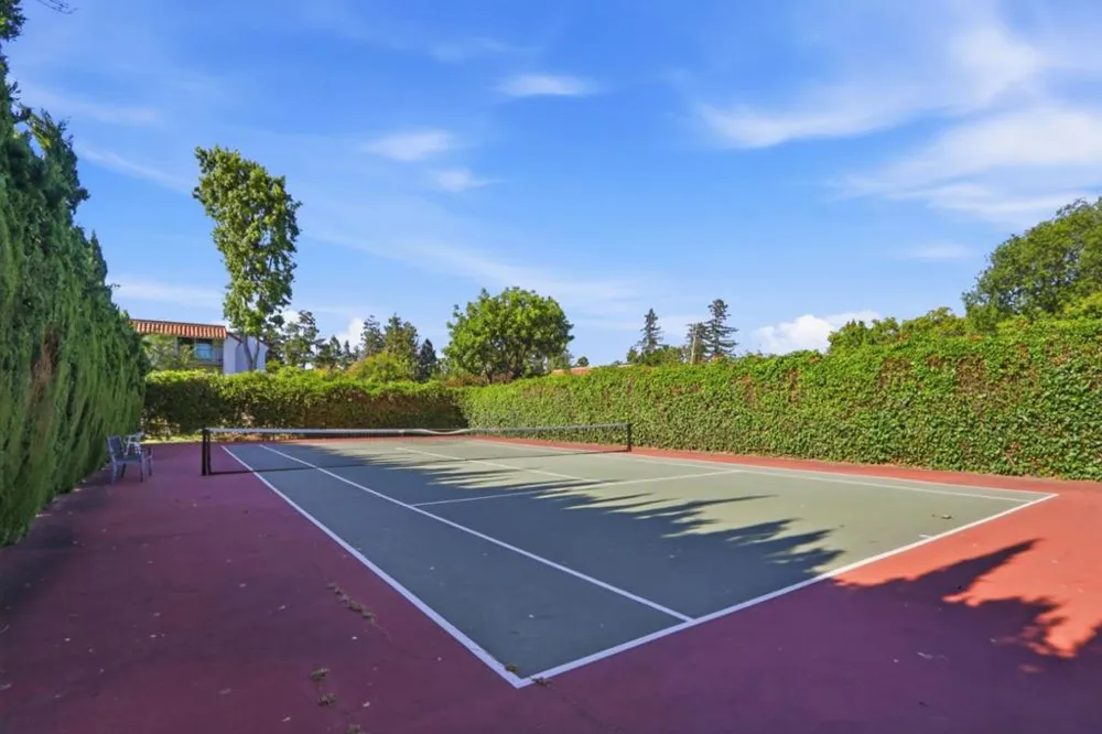 1760 Halford Avenue #162 Santa Clara, CA 95051