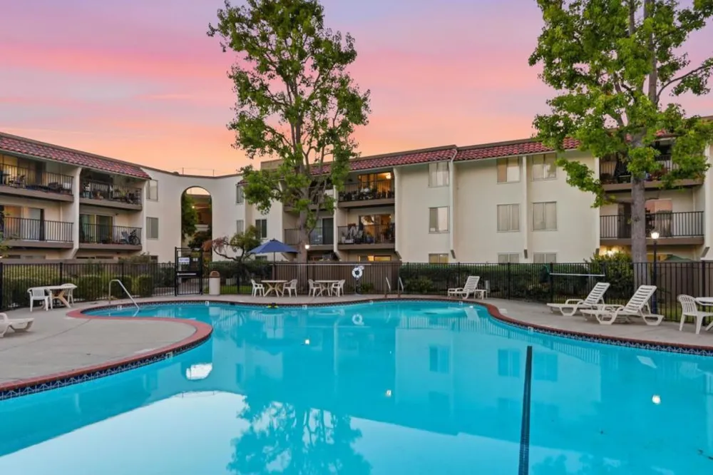 1760 Halford Avenue #162 Santa Clara, CA 95051