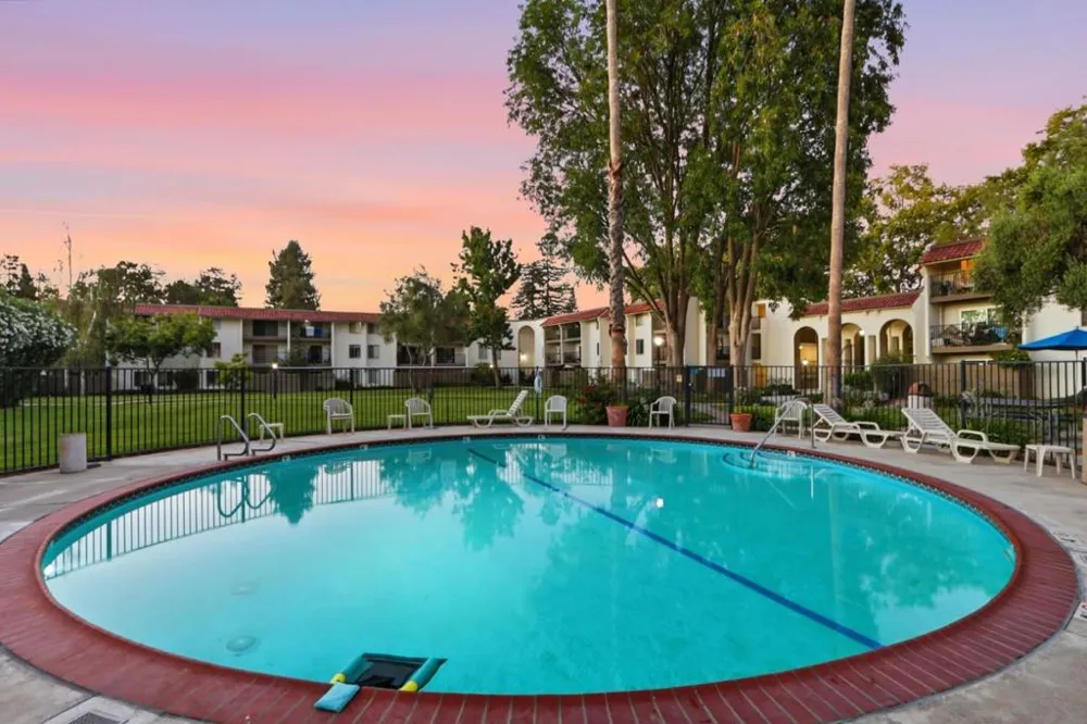 1760 Halford Avenue #162 Santa Clara, CA 95051