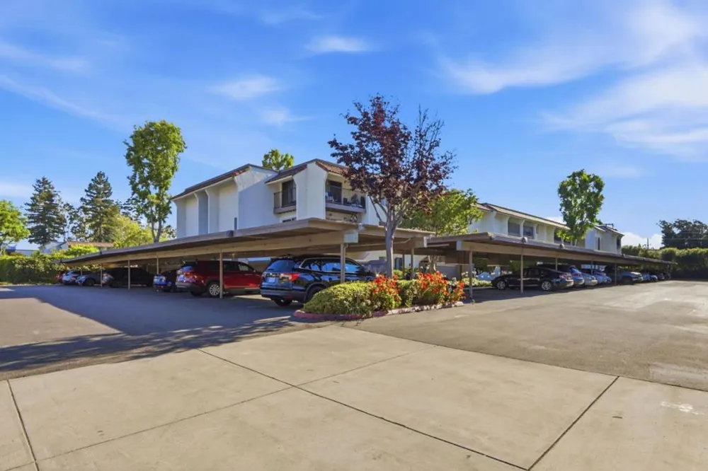 1760 Halford Avenue #162 Santa Clara, CA 95051