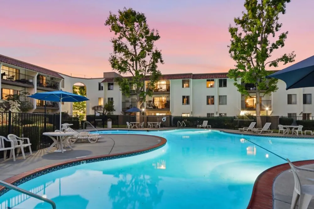 1760 Halford Avenue #162 Santa Clara, CA 95051