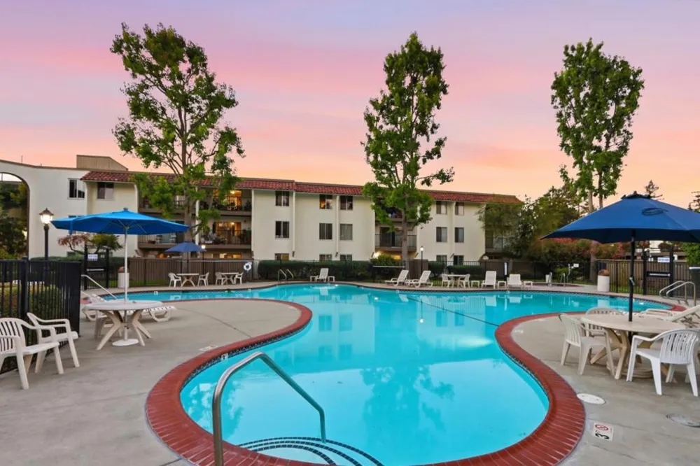 1760 Halford Avenue #162 Santa Clara, CA 95051
