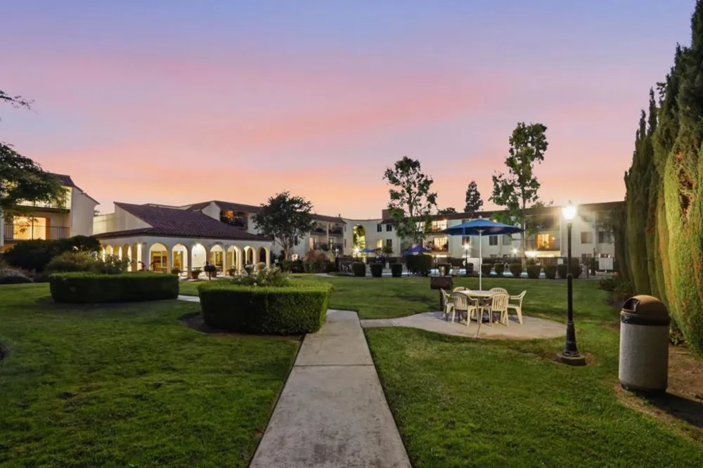 1760 Halford Avenue #162 Santa Clara, CA 95051