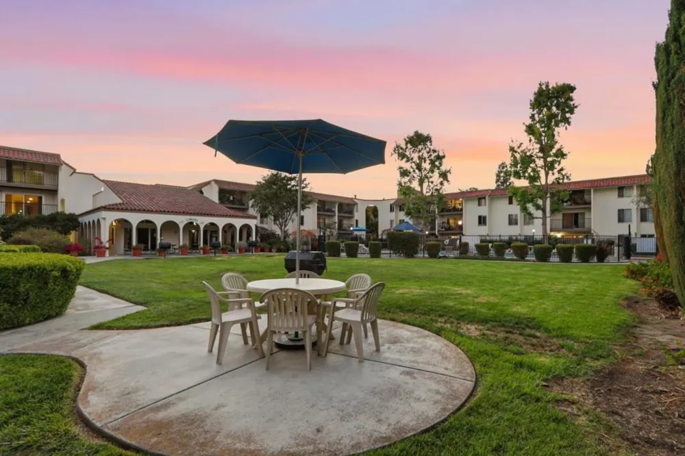 1760 Halford Avenue #162 Santa Clara, CA 95051