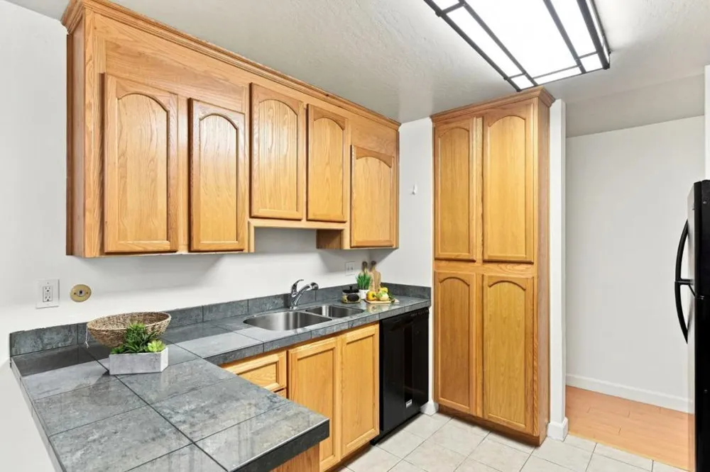1760 Halford Avenue #162 Santa Clara, CA 95051