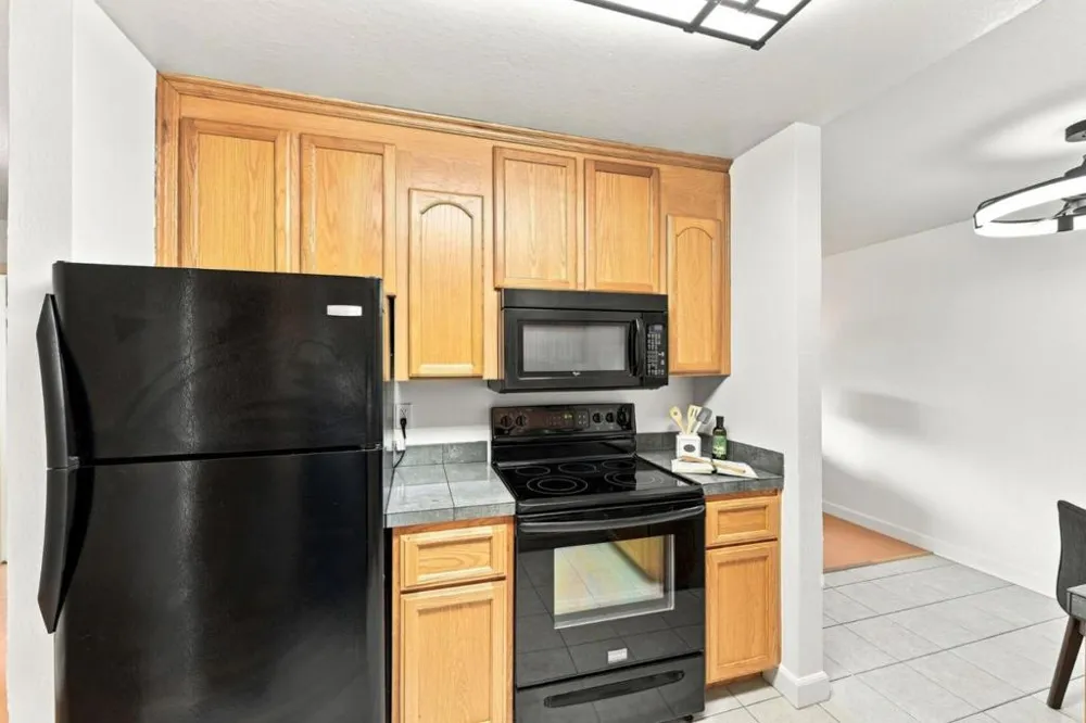 1760 Halford Avenue #162 Santa Clara, CA 95051