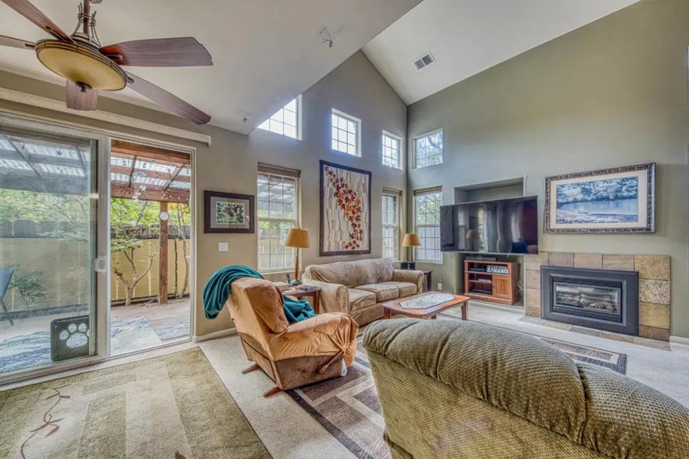 963 Fitzgerald Street Salinas, CA 93906