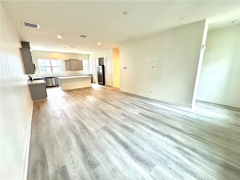 15936 Ellington Way Chino Hills, CA 91709