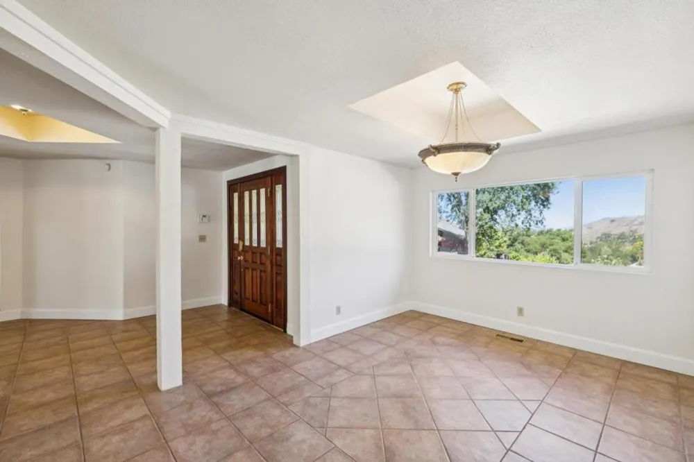 3120 Oak Leaf Court Morgan Hill, CA 95037
