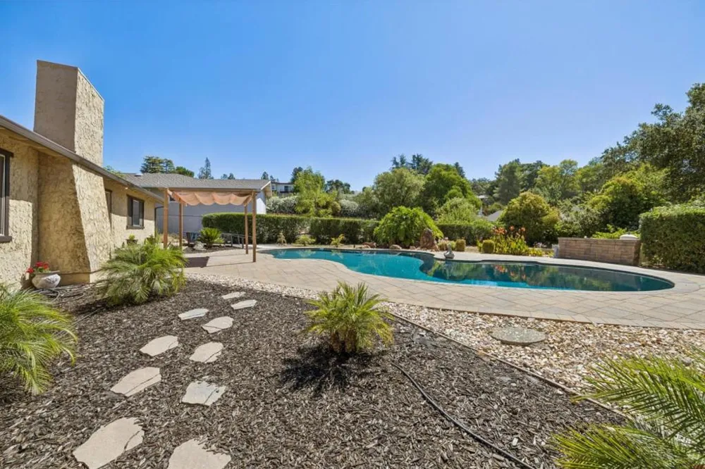3120 Oak Leaf Court Morgan Hill, CA 95037
