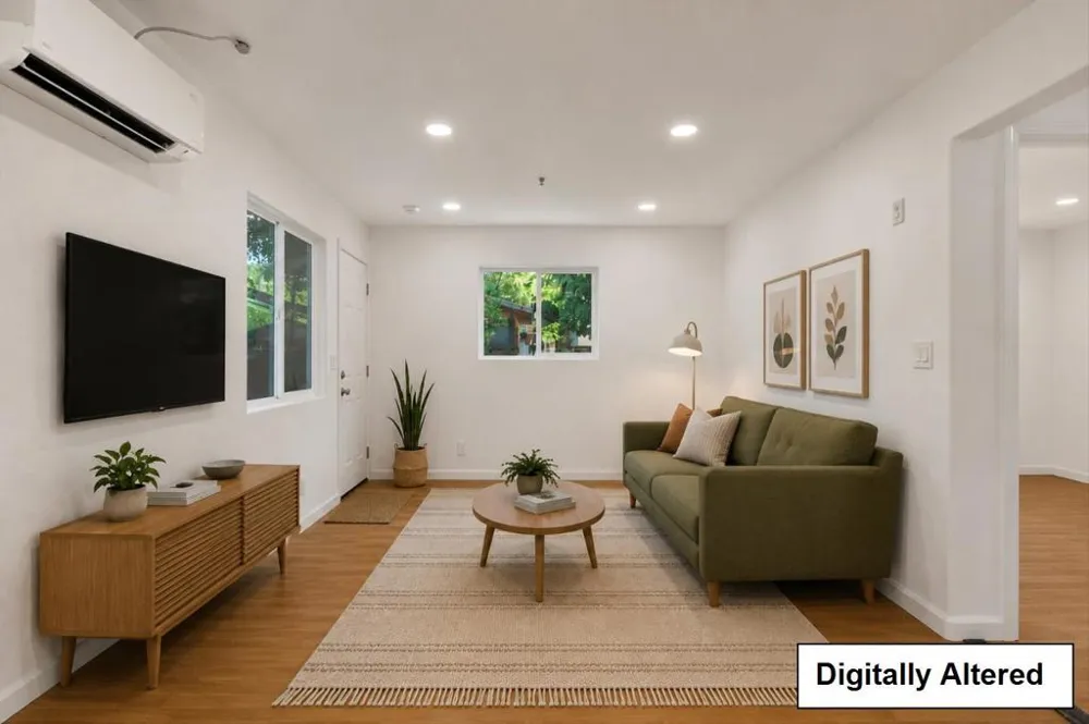 2292 Poplar Avenue East Palo Alto, CA 94303