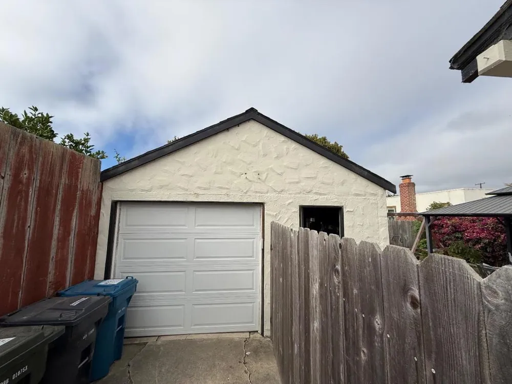 109 Geil Street Salinas, CA 93901