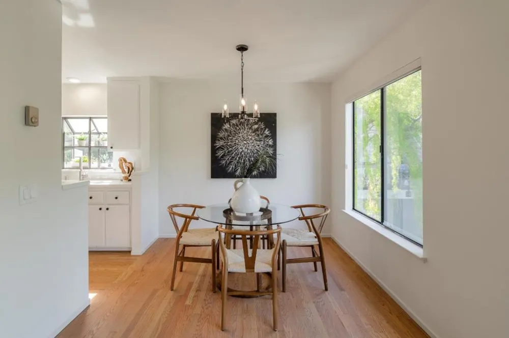 905 W Middlefield Road #918 Mountain View, CA 94043