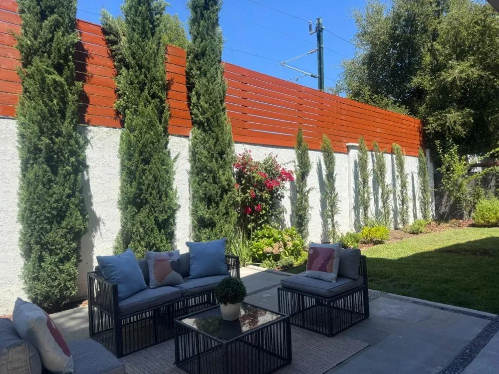 2212 Leland Avenue Mountain View, CA 94040