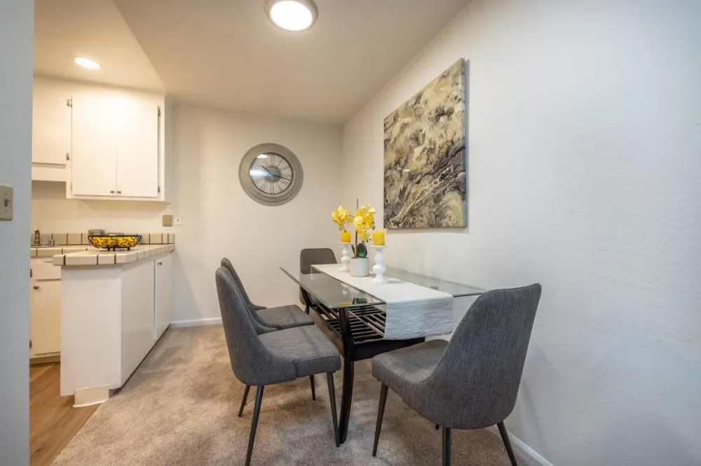 1730 Halford Avenue #355 Santa Clara, CA 95051