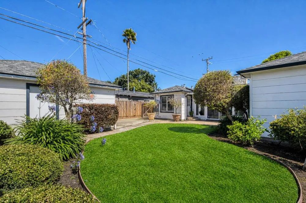 8 San Pedro Street Salinas, CA 93901