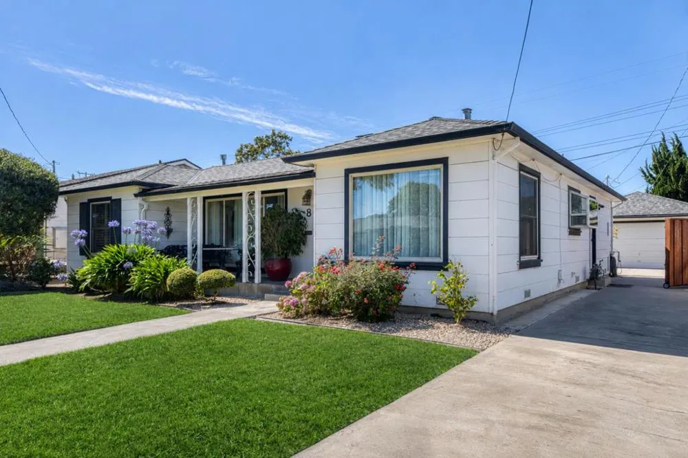 8 San Pedro Street Salinas, CA 93901