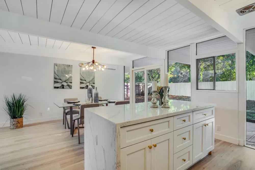 833 Appleberry Drive San Rafael, CA 94903